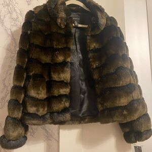 The I.N.C International Concepts Faux Fur Crop Jacket *Never Worn w/ Tags*